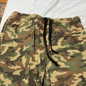 camo joggers